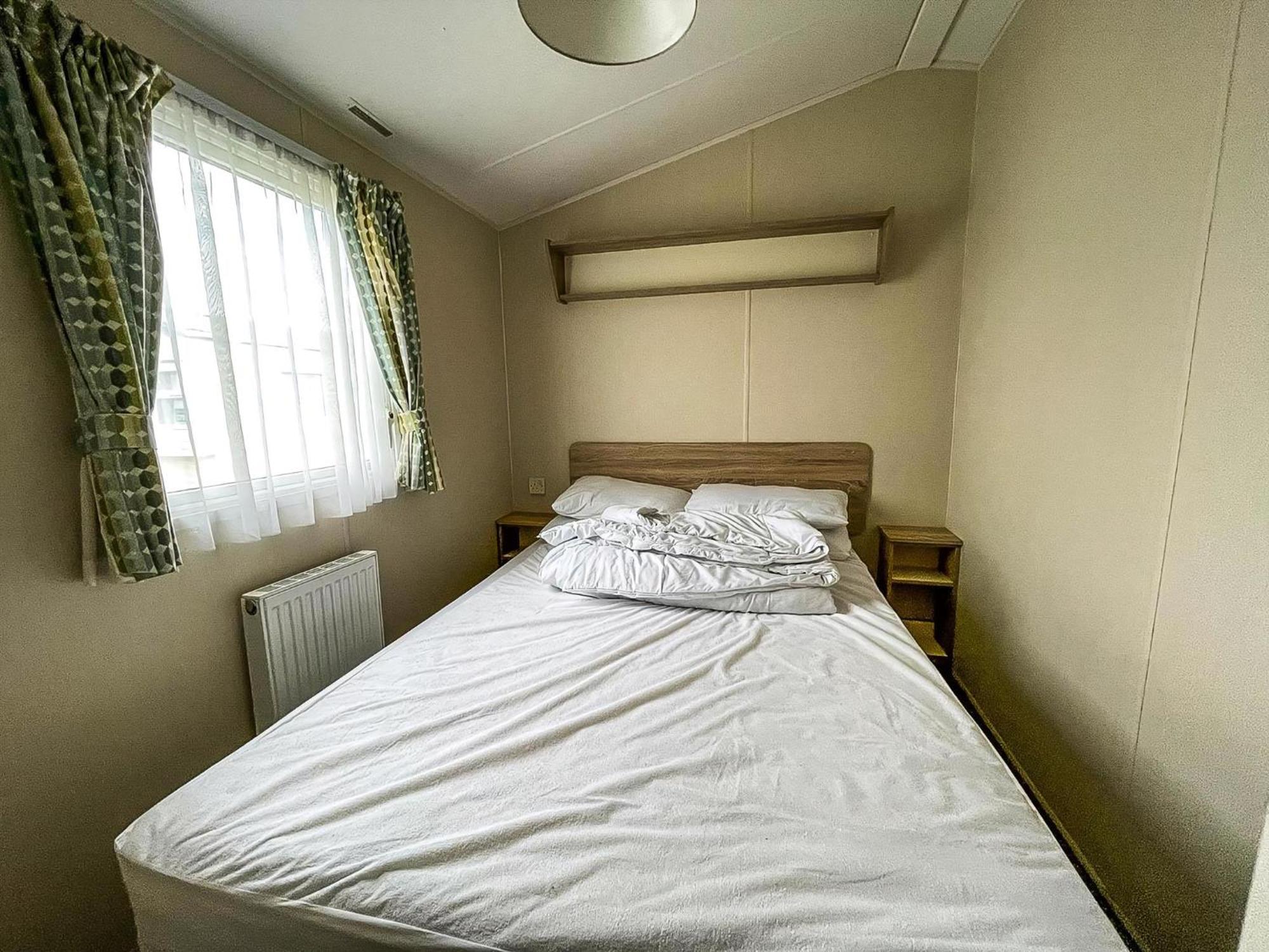Great 6 Berth Caravan Nearby The Beach In Walton-On-The-Naze Ref 17181X المظهر الخارجي الصورة